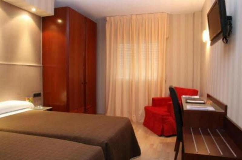 De Barajas 3* Madri